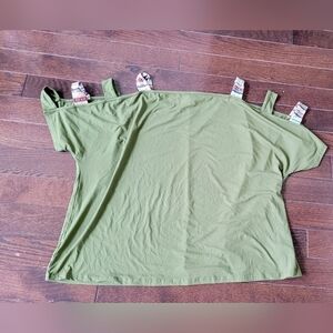 Multicolor straps Cold Shoulder Green Top Size: 20